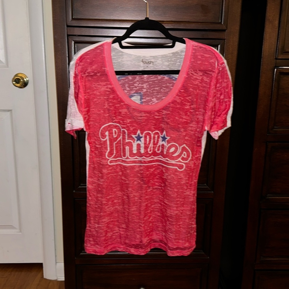 Phillies Tee